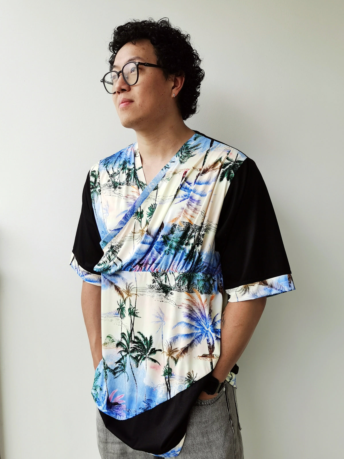 Men’s Long Yunnan Crossover V-Neck T Shirt